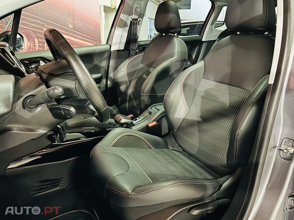 Peugeot 2008 1.2 PureTech GT Line EAT6