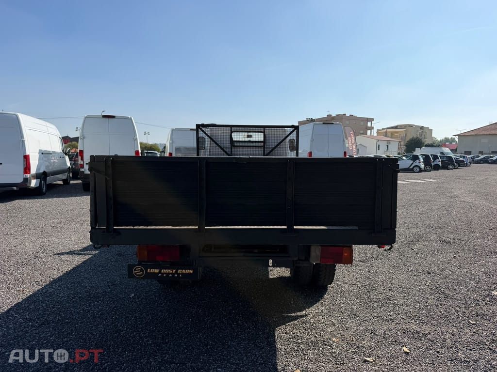 Mitsubishi Canter FE 110
