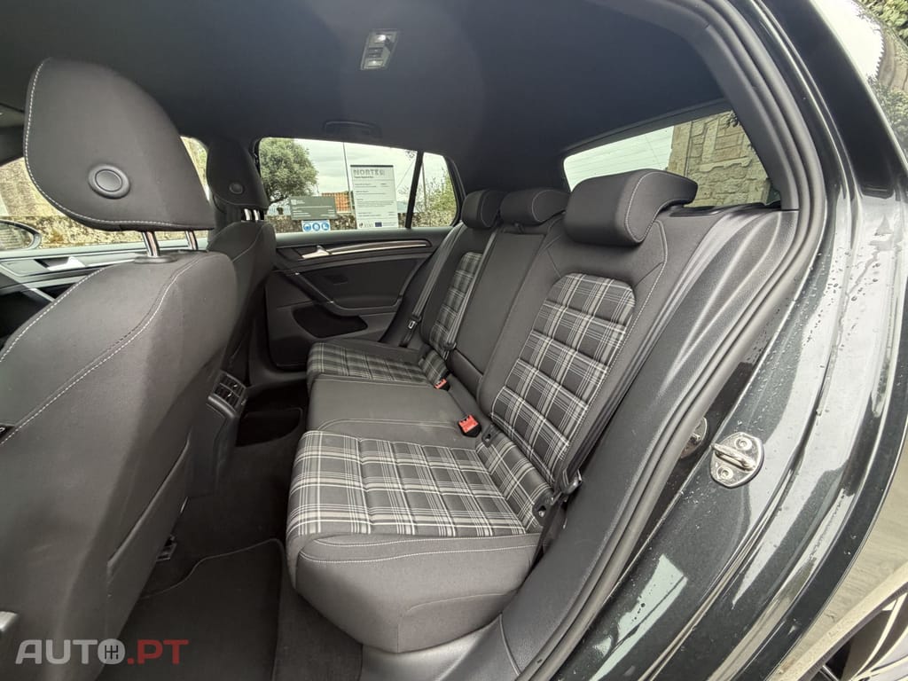 Volkswagen Golf 2.0 TDi GTD