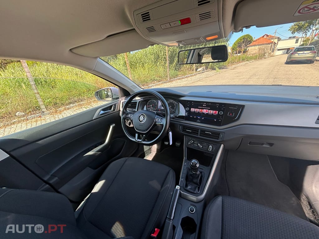 Volkswagen Polo 1.0 TSI Confortline