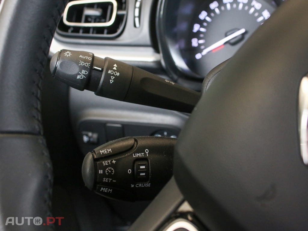 Citroen C3 1.2 PureTech Shine
