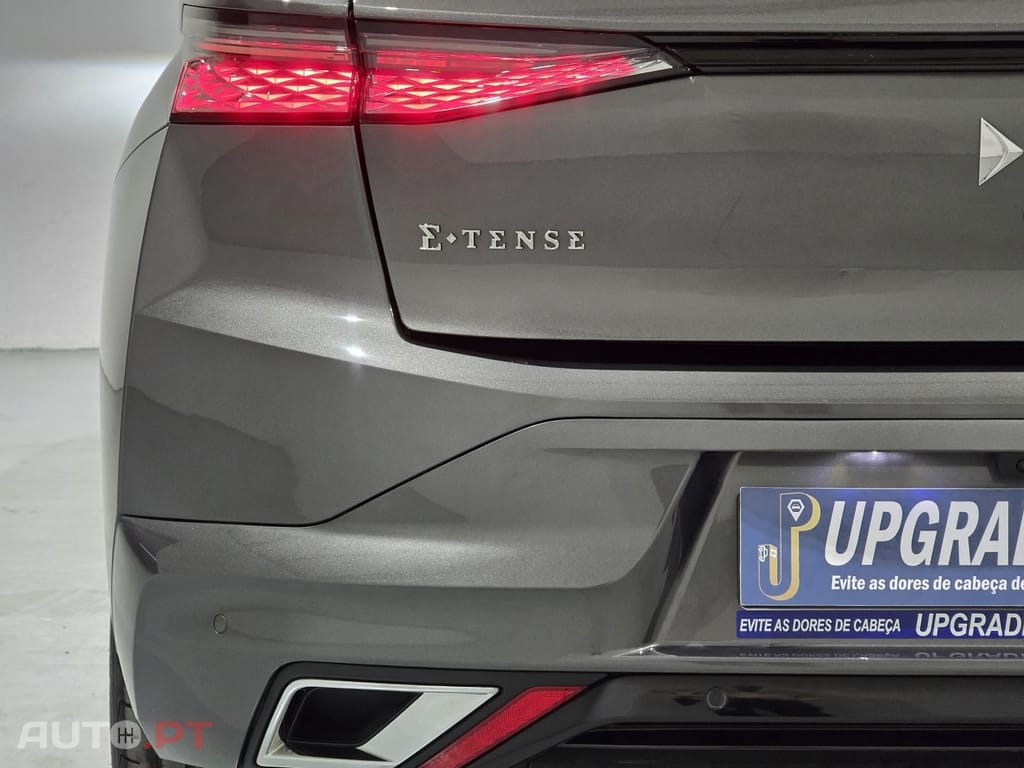 DS DS4 E-Tense Performance Line EAT8