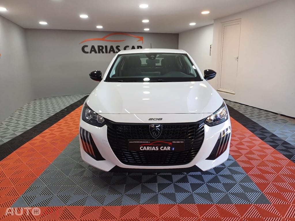 Peugeot 208 1.2 Hybrid Allure e-DCS6