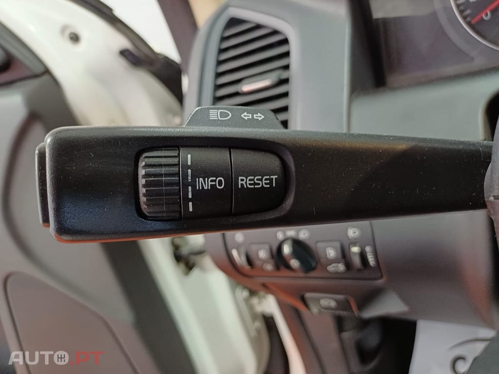 Volvo XC60 2.4 D Drive Summum