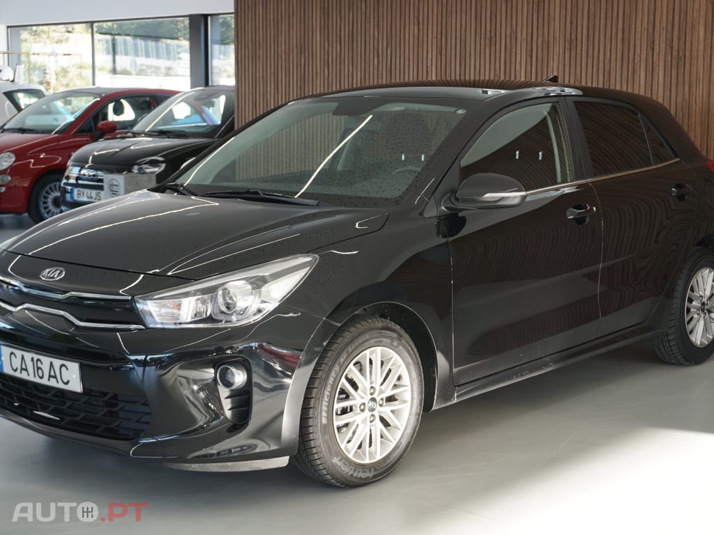 Kia Rio 1.0 T-GDI 100 Dream-Team Edition