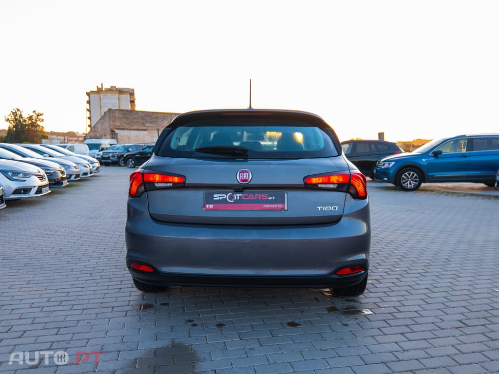 Fiat Tipo 1.3 M-Jet Lounge