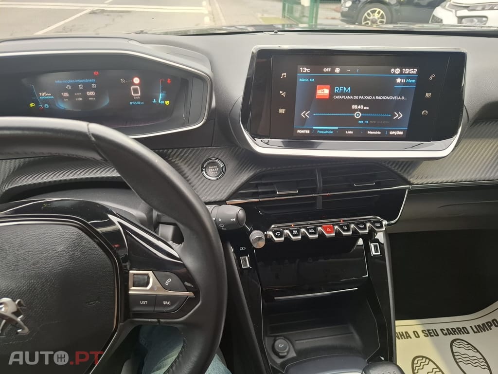 Peugeot 2008 1.2 PureTech Allure Pack