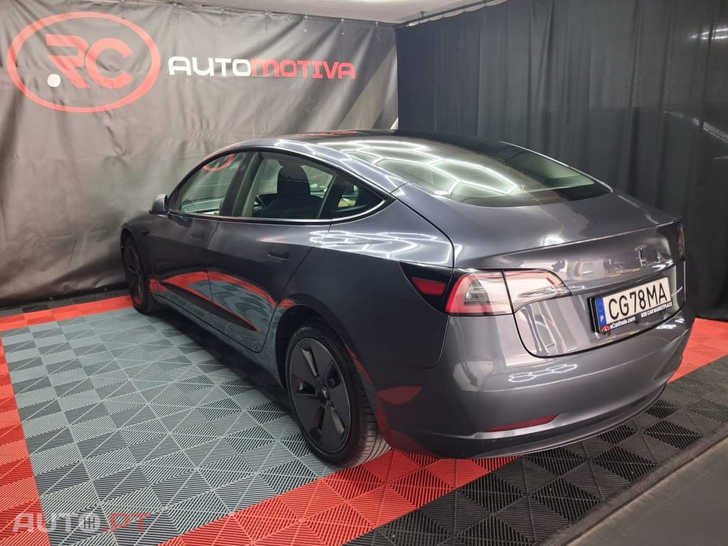 Tesla Model 3 Long-Range Dual Motor AWD