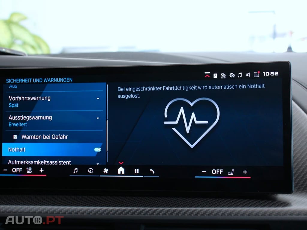 BMW XM BASE