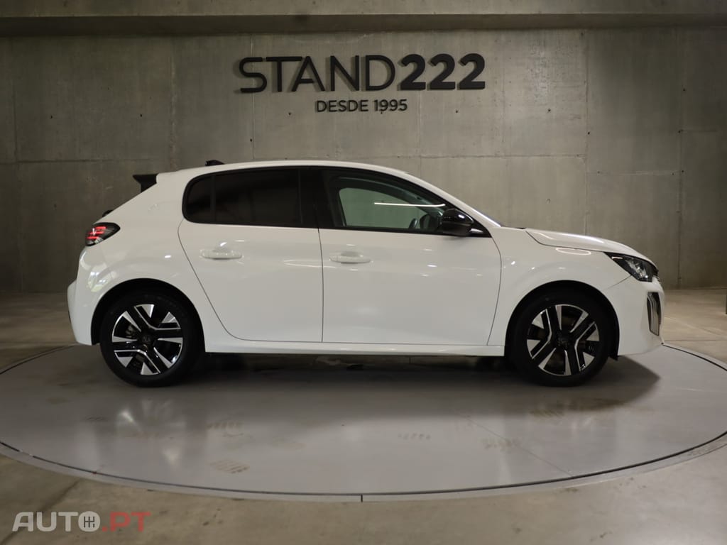 Peugeot 208 1.2 Hybrid Allure e-DCS6
