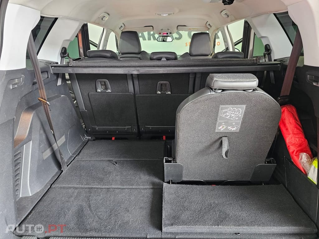 Peugeot 5008 1.5 BlueHDi Allure Pack EAT8