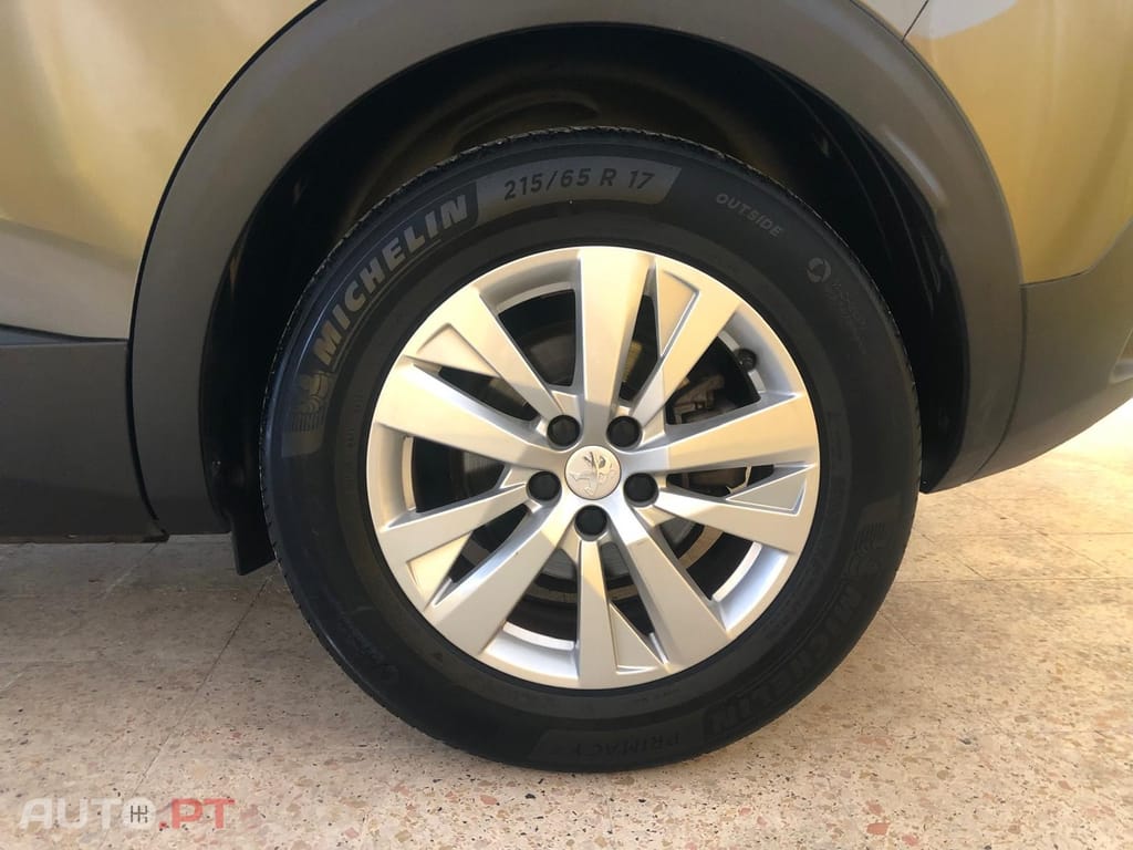 Peugeot 3008 1.5 BlueHDi Active