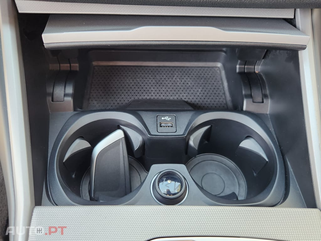 BMW 320 e Auto
