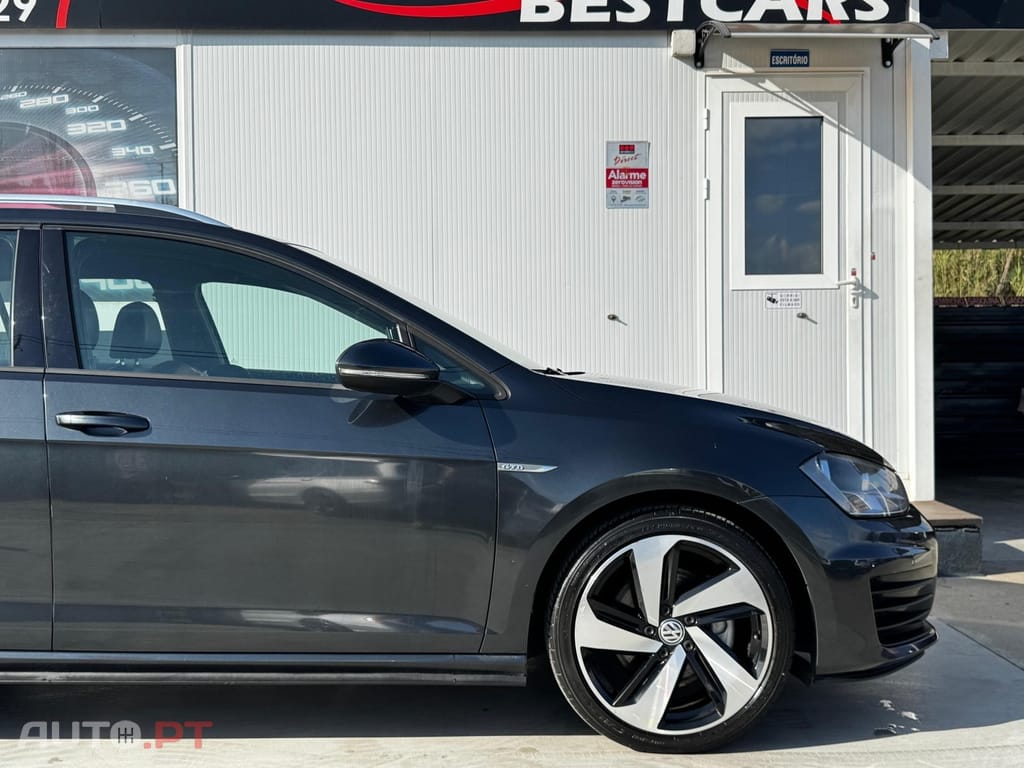 Volkswagen Golf Variant 2.0 TDi GTD DSG