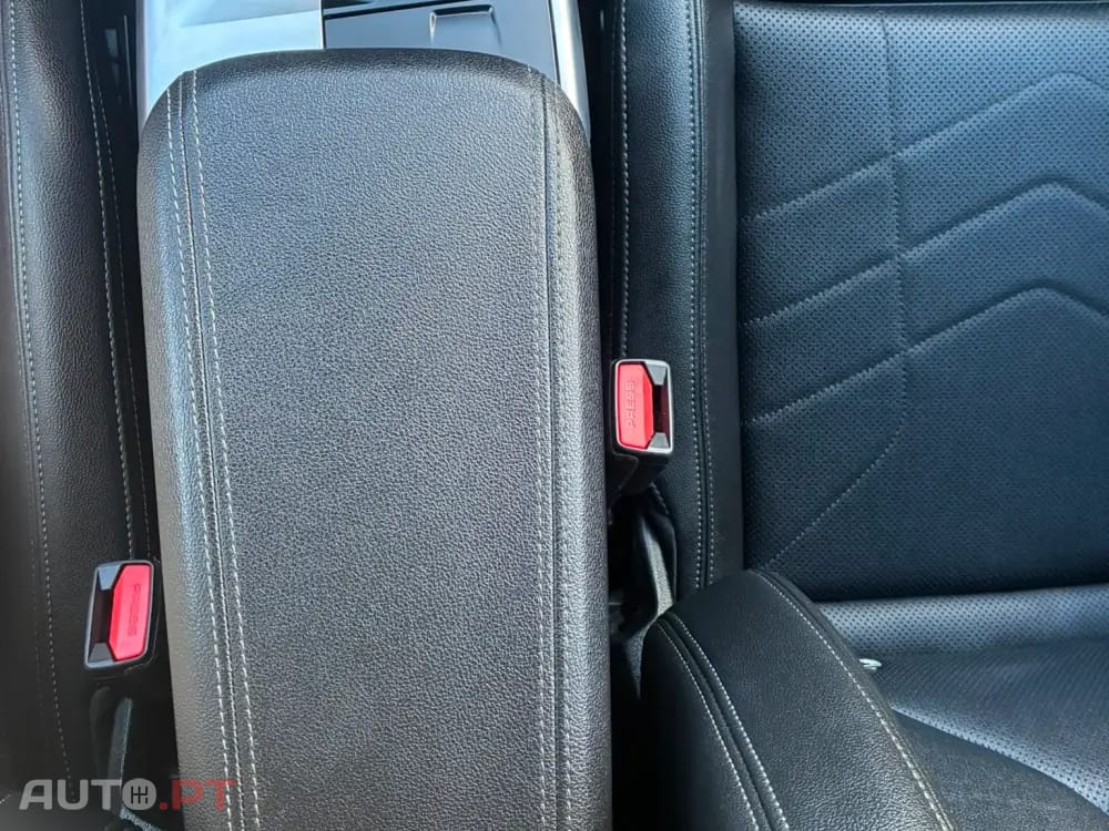 BMW 218 i Line Luxury Auto