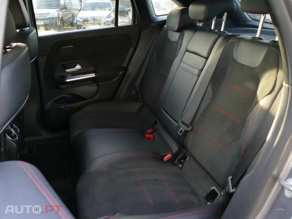 Mercedes-Benz EQA 250 AMG Line