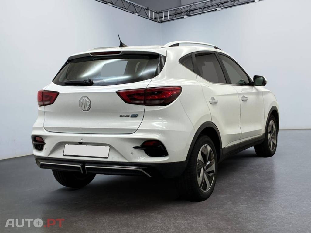 MG ZS 72.6 kWh Luxury