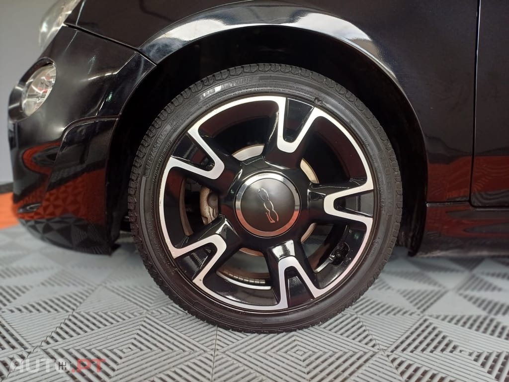 Fiat 500 1.0 Hybrid RockStar