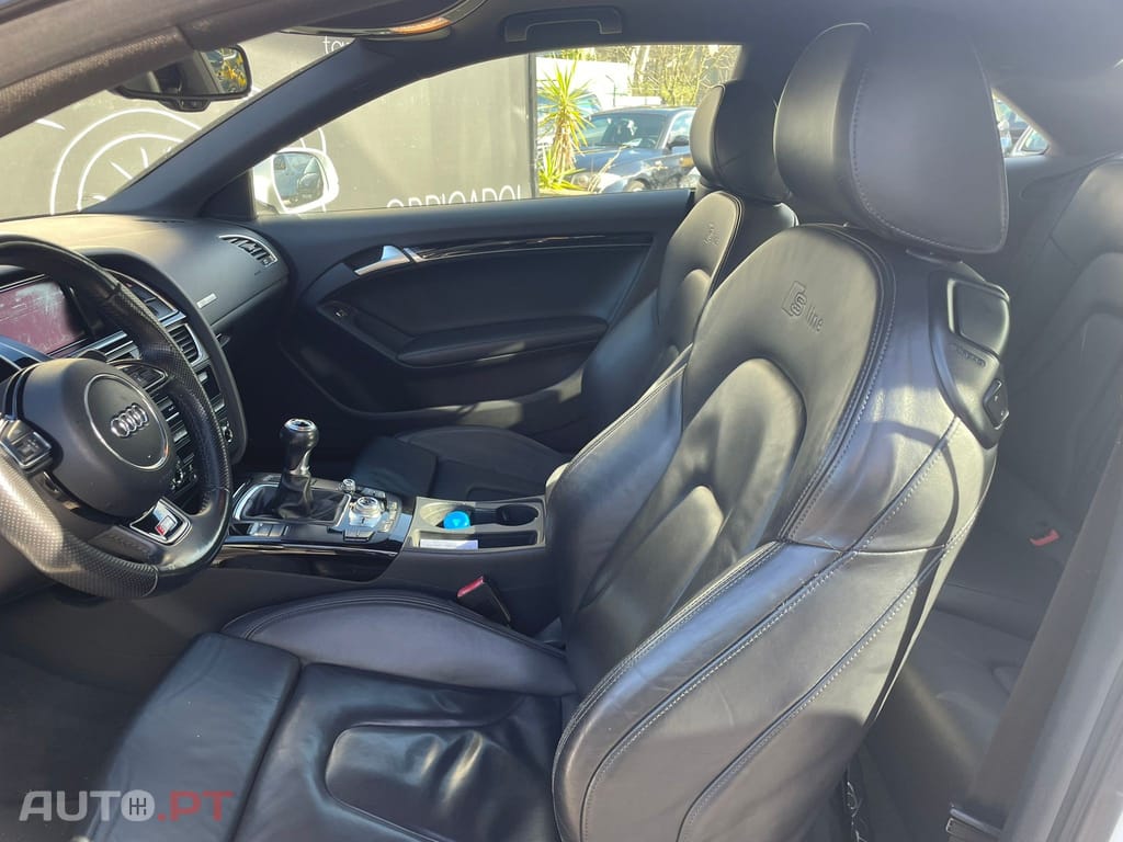 Audi A5 2.0 TDi S-line