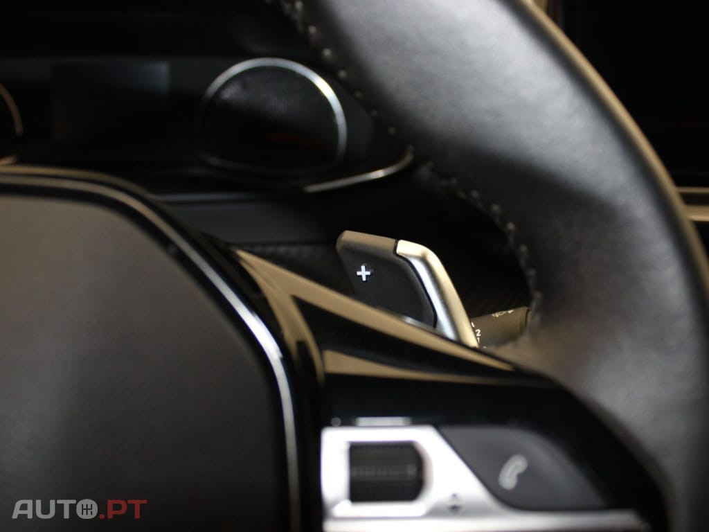 Peugeot 2008 1.5 BHDI ACTIVE I.V.A DEDUTIVEL 