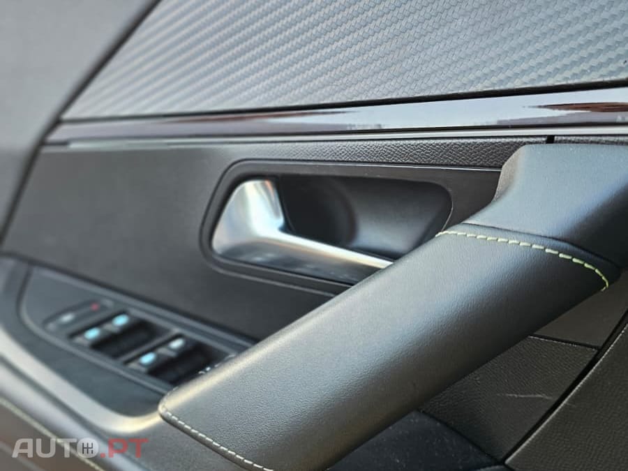 Peugeot 2008 1.2 PureTech GT Pack EAT8