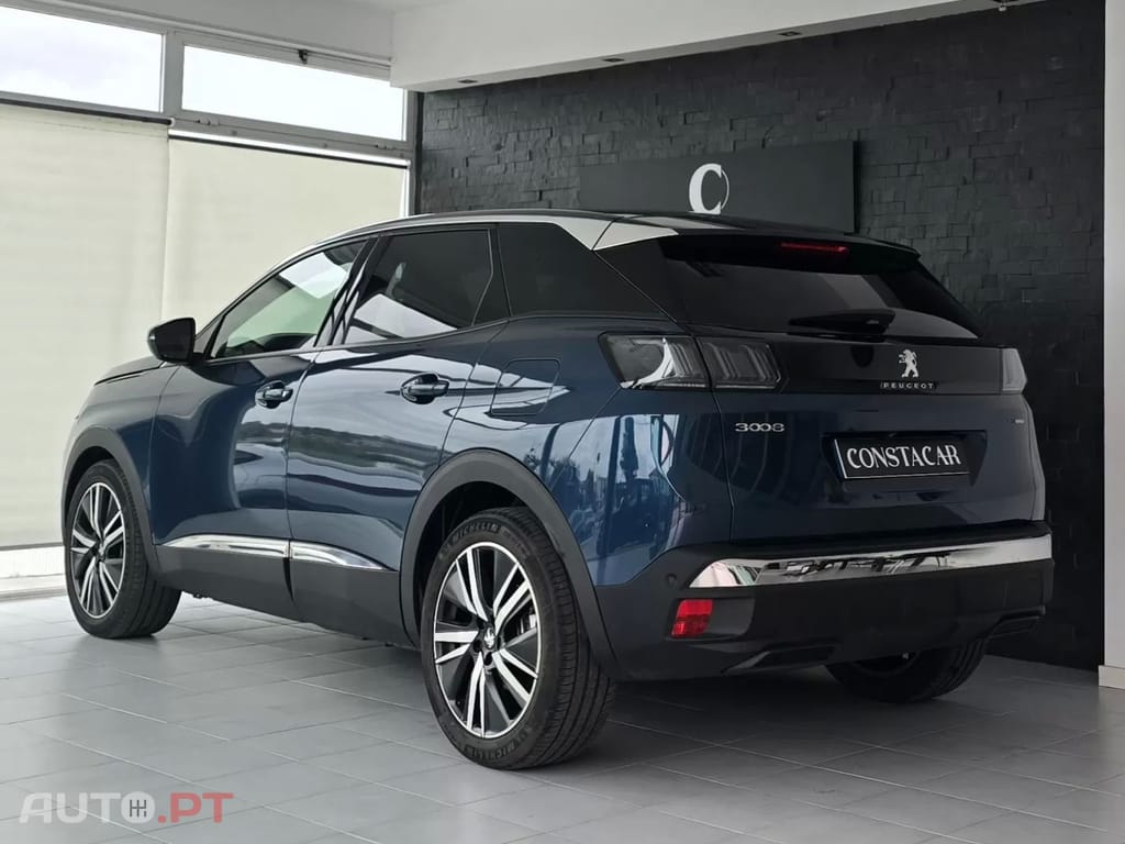 Peugeot 3008 1.6 Hybrid Allure Pack e-EAT8 — fotografia 14
