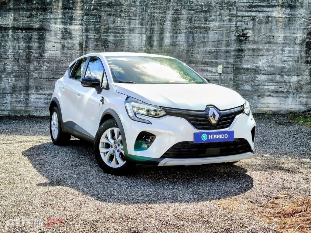 Renault Captur 1.6 E-Tech Full Hybrid Engineered