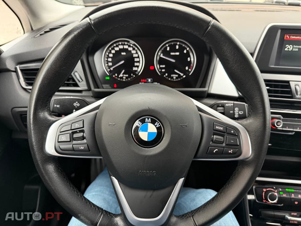 BMW 216 d