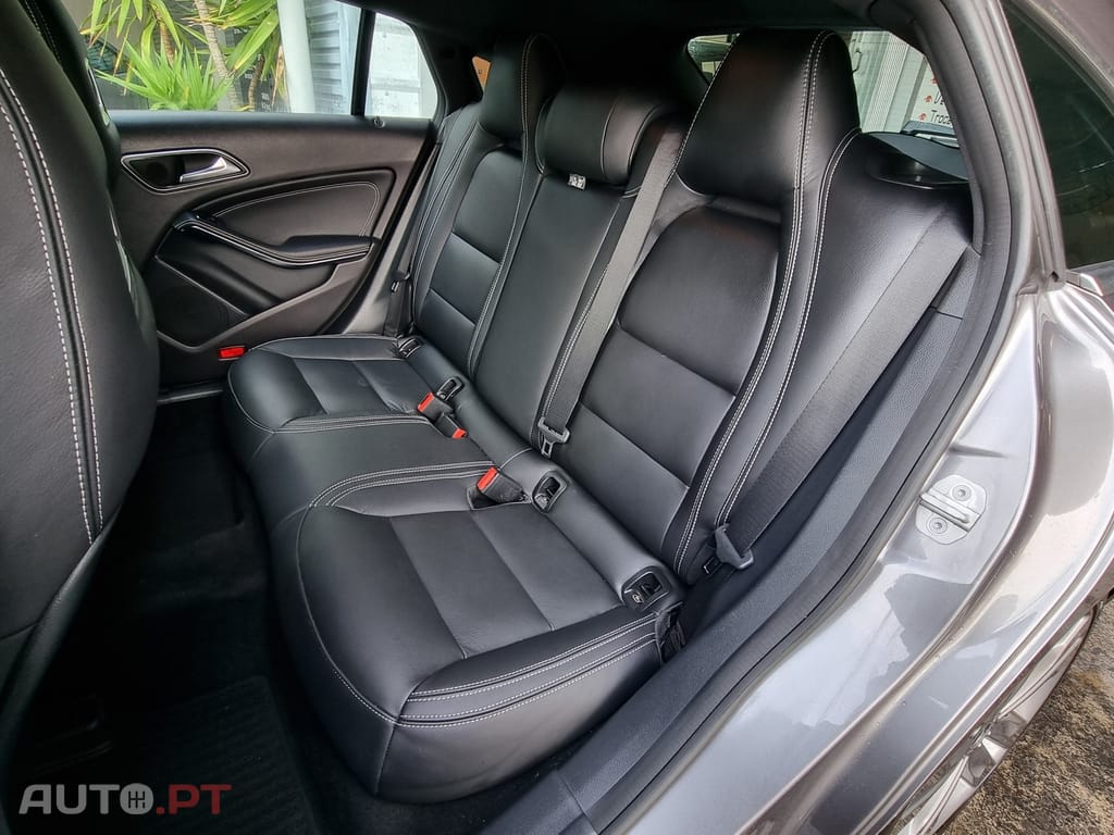 Mercedes-Benz CLA 180 d
