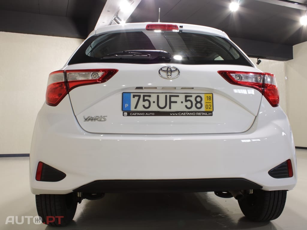 Toyota Yaris 1.4 D-4D AC IVA Dedutível