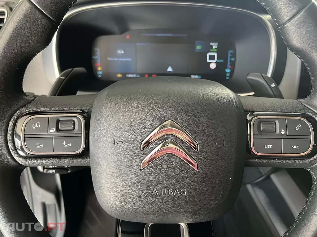Citroen C5 Aircross 225 e-EAT8 SHINE