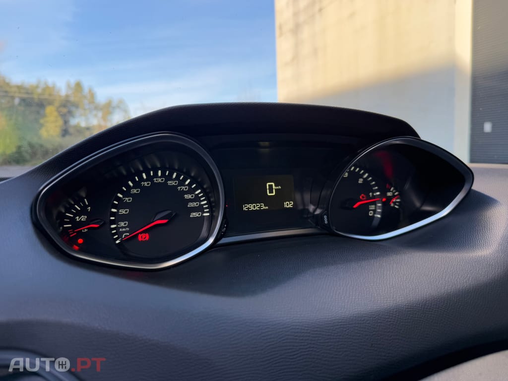 Peugeot 308 1.6 BlueHDi Active