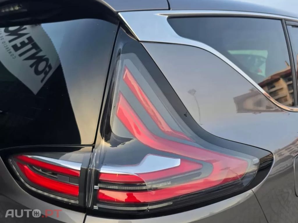 Renault Espace Energy dCi 160 EDC Initiale Paris