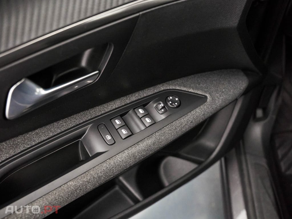 Peugeot 5008 1.5 BlueHDi Active Pack