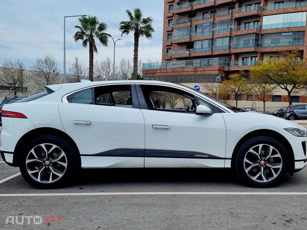 Jaguar I-Pace EV400 S