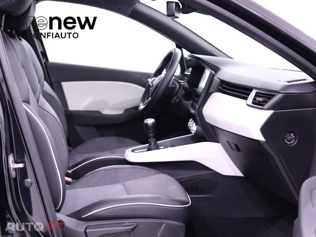 Renault Clio 1.0 TCe Techno Bi-Fuel