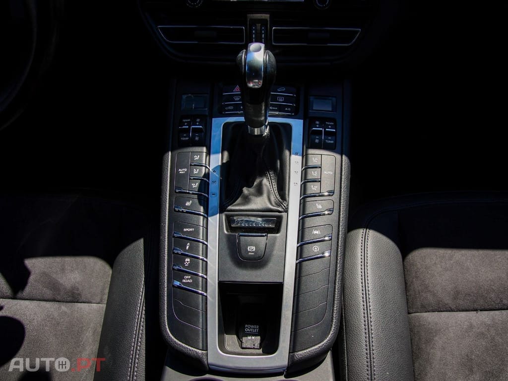 Porsche Macan S