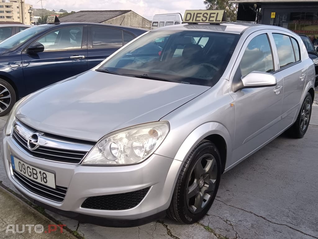 Opel Astra 1.3 CDTi Edition