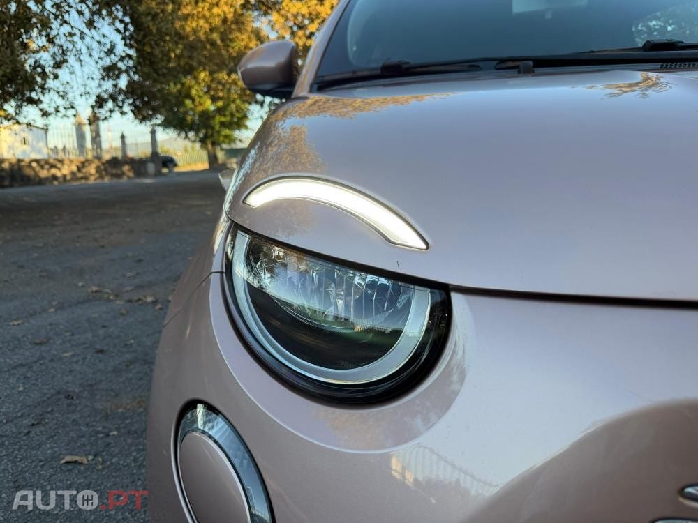 Fiat 500e 42kWh C la Prima (by Bocelli)