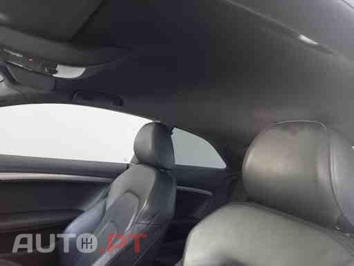 Audi A5 2.0 TDi Multitronic S-line