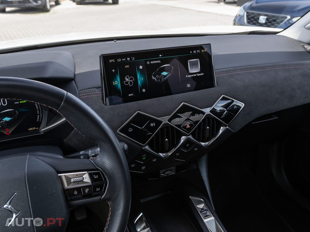 DS DS3 E-Tense Performance Line