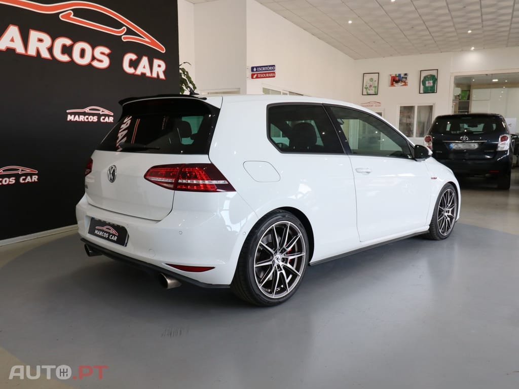 Volkswagen Golf 2.0 TSi GTi Performance