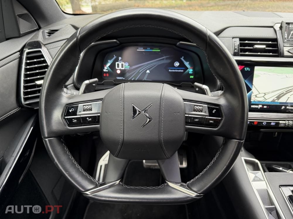 DS DS7 Crossback E-Tense Performance Line EAT8