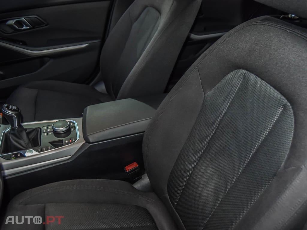 BMW 318 d Touring Advantage