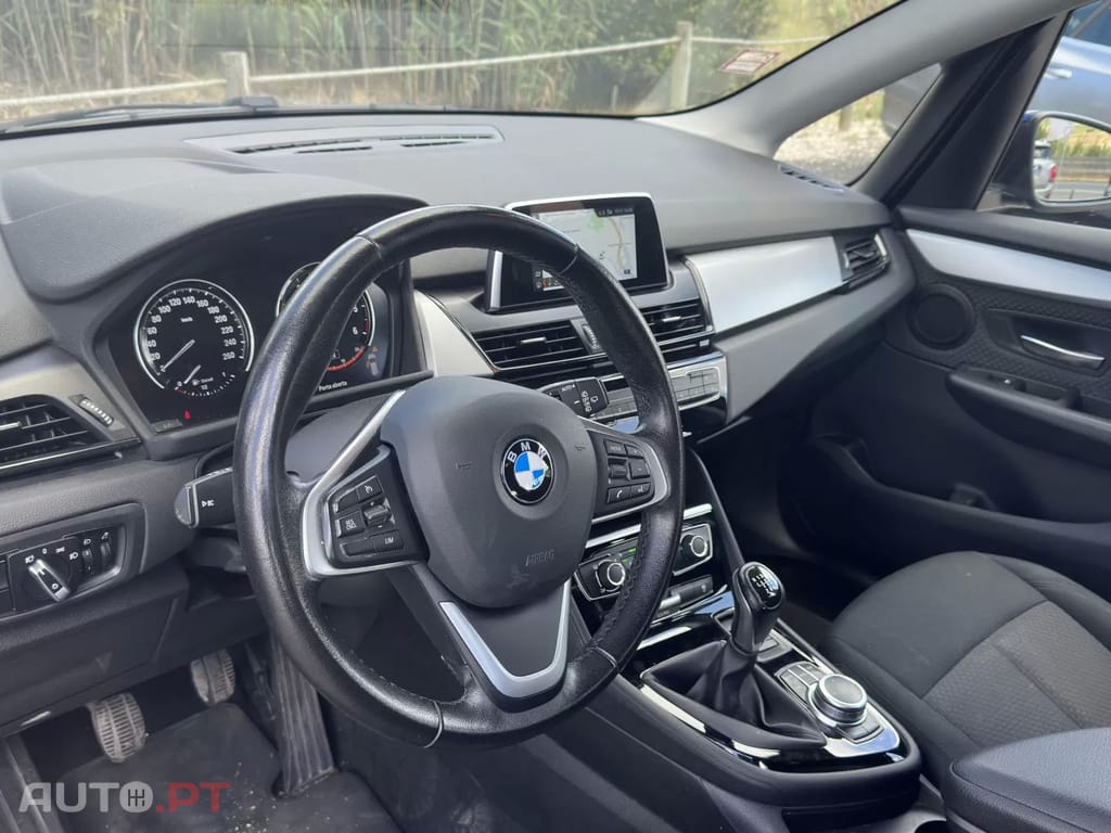 BMW 216 d Advantage