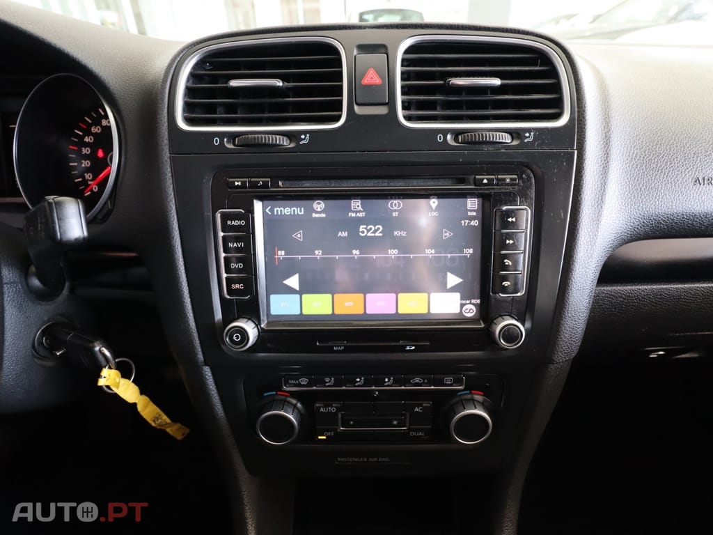 Volkswagen Golf 2.0 TDi Confortline