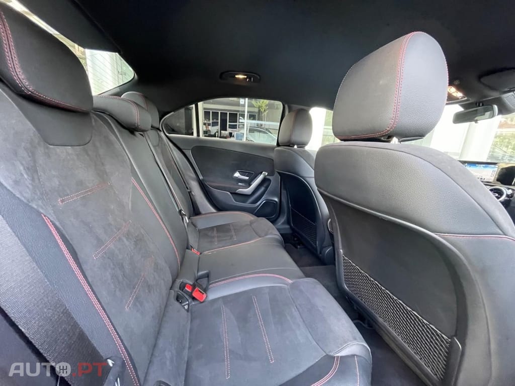 Mercedes-Benz A 250 e AMG Line