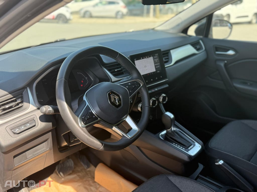 Renault Captur 1.6 E-Tech Full Hybrid Engineered