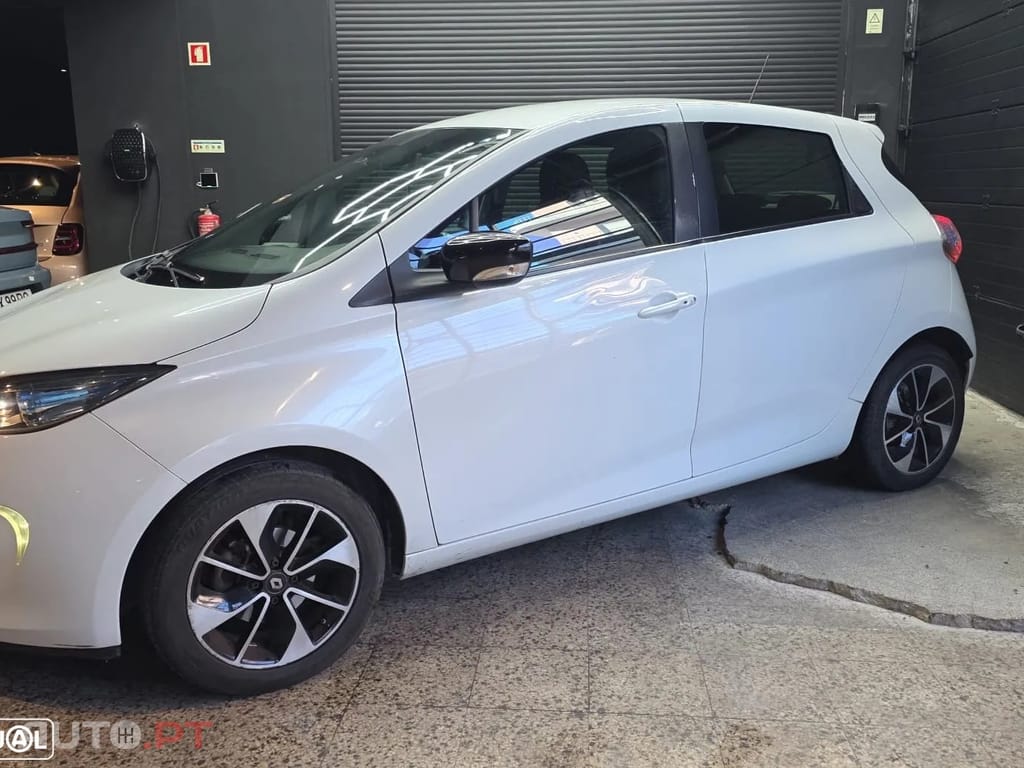 Renault Zoe (c/ Bateria) 41 kwh Intens