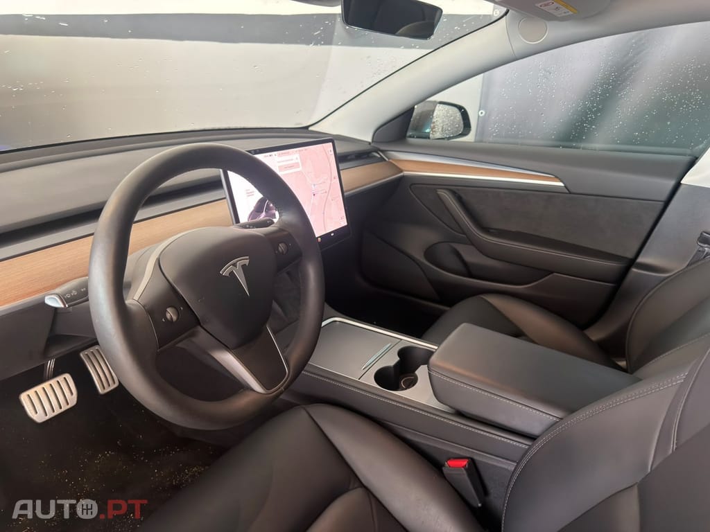 Tesla Model 3 Performance Dual Motor AWD — fotografia 6